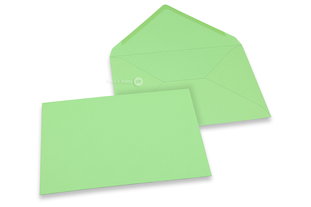 Coloured greeting card envelopes - pale green, 162 x 229 mm
