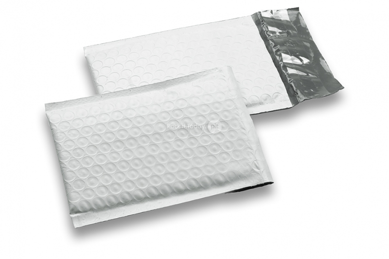 White polyethylene bubble envelopes - 90 x 145 mm